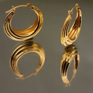 JCM 14k gold hoop earrings